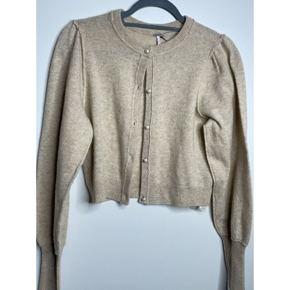 Free People Cashmere Cardi Cardigan Sweater Pearl Button Oatmeal Tan Size S NEW - Picture 4 of 6